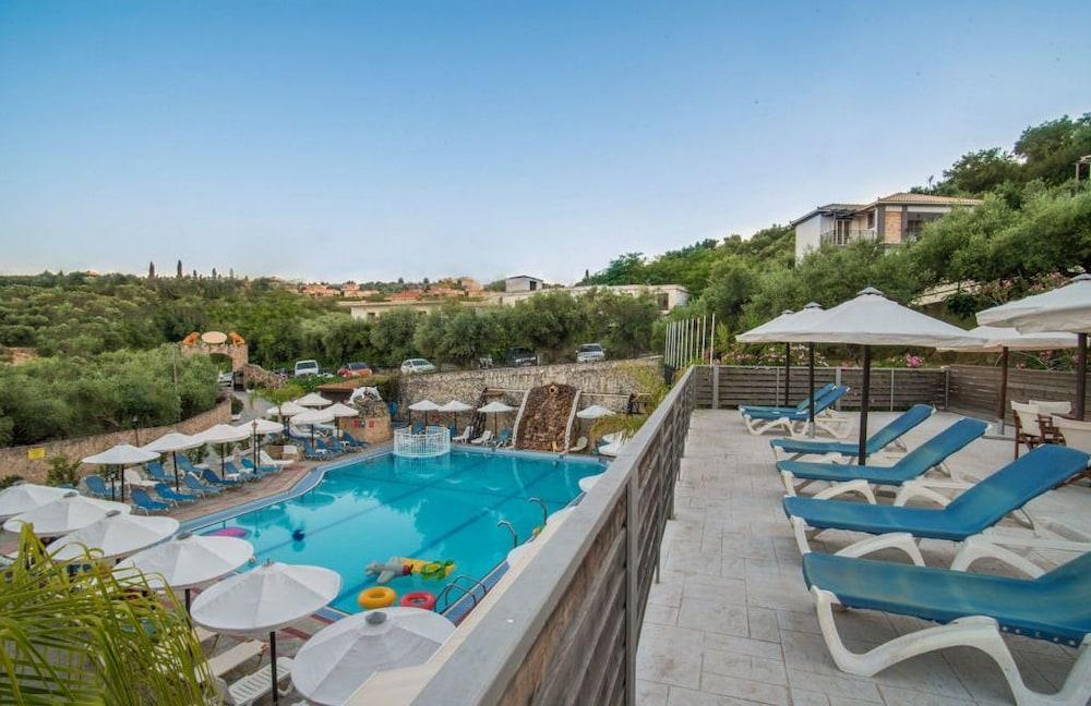 Mavrikos Hotel Planos  Ngoại thất bức ảnh