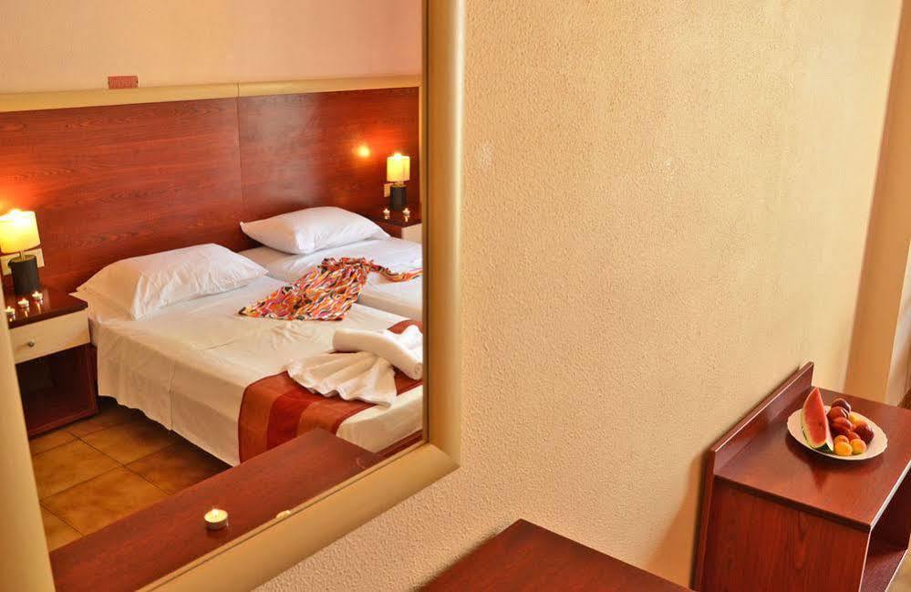 Mavrikos Hotel Planos  Ngoại thất bức ảnh