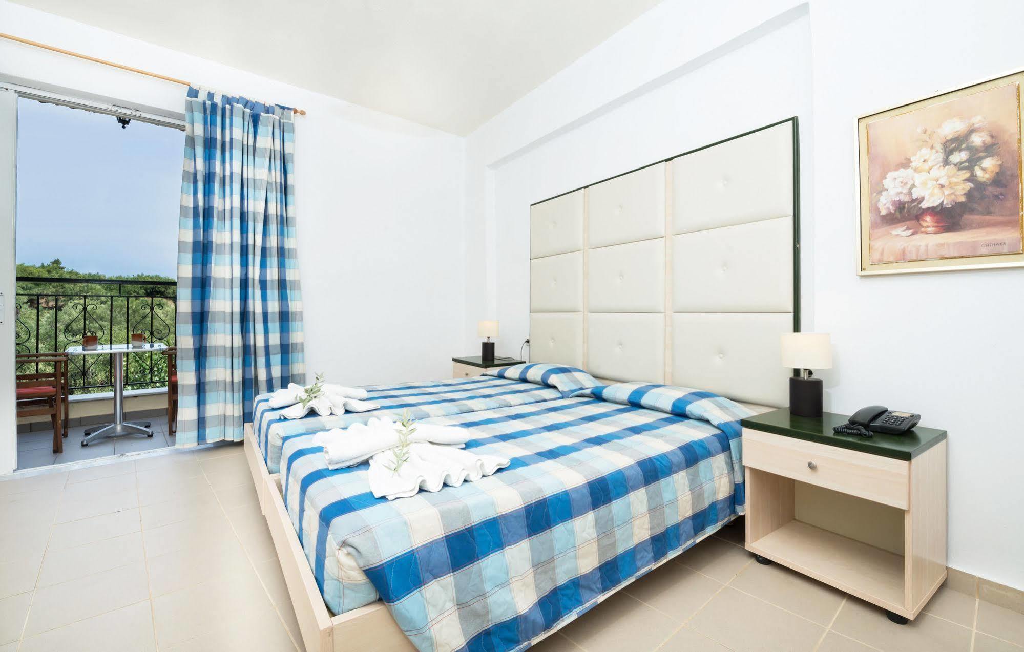 Mavrikos Hotel Planos  Ngoại thất bức ảnh